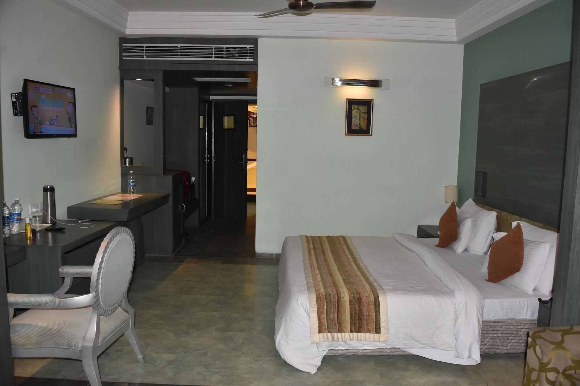 Готель K C Residency Vaishnodevi Катра Екстер'єр фото