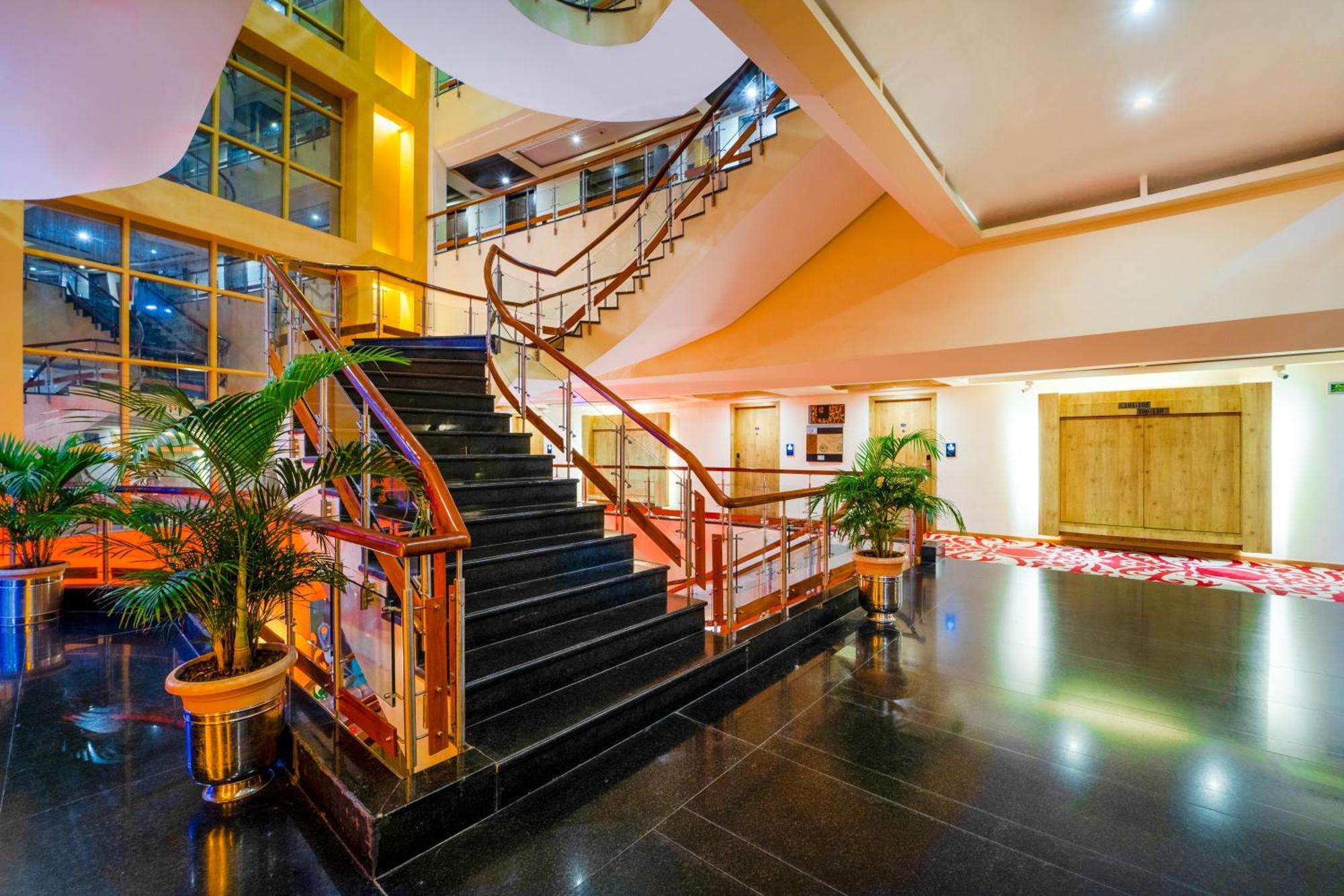 Готель K C Residency Vaishnodevi Катра Екстер'єр фото