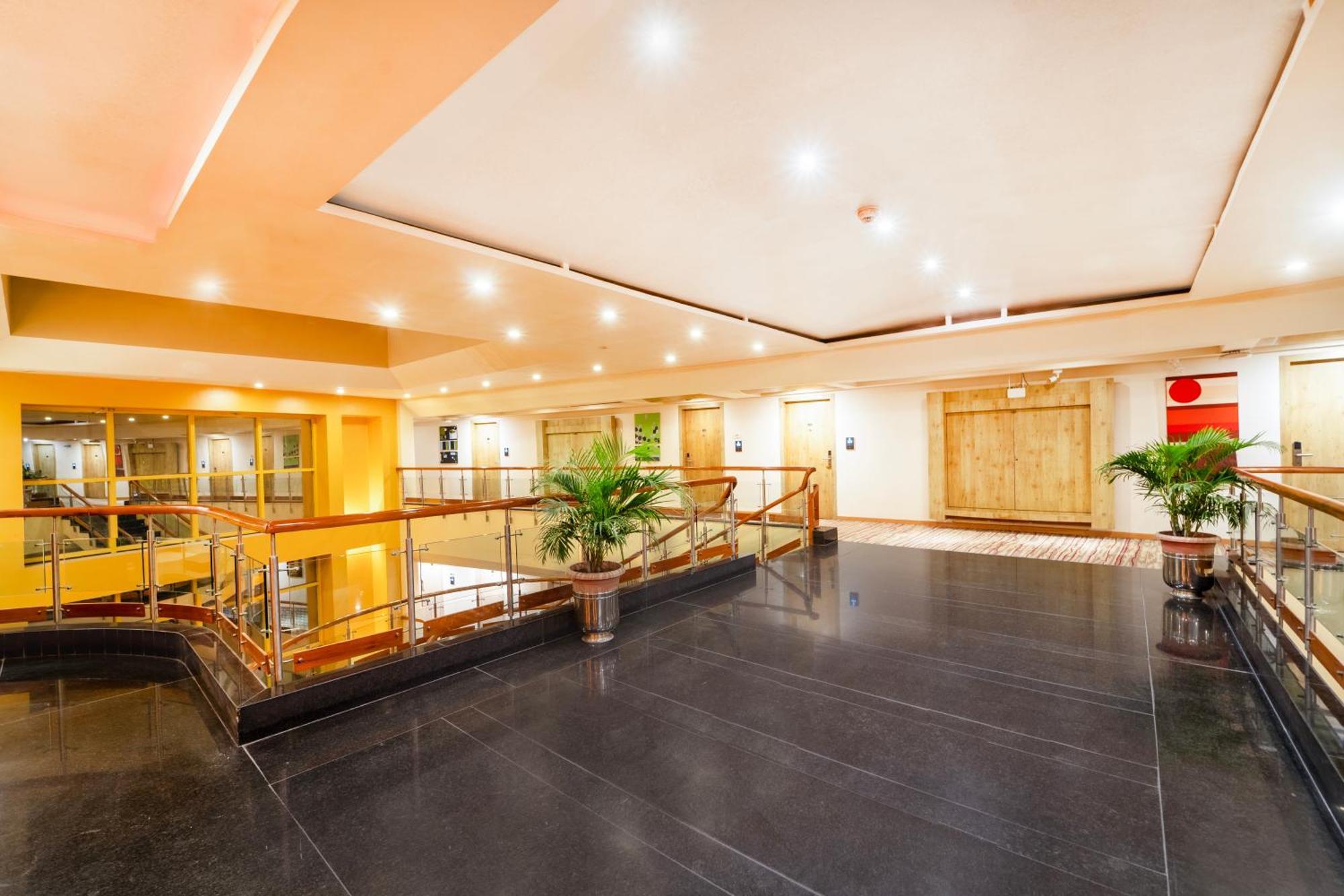 Готель K C Residency Vaishnodevi Катра Екстер'єр фото