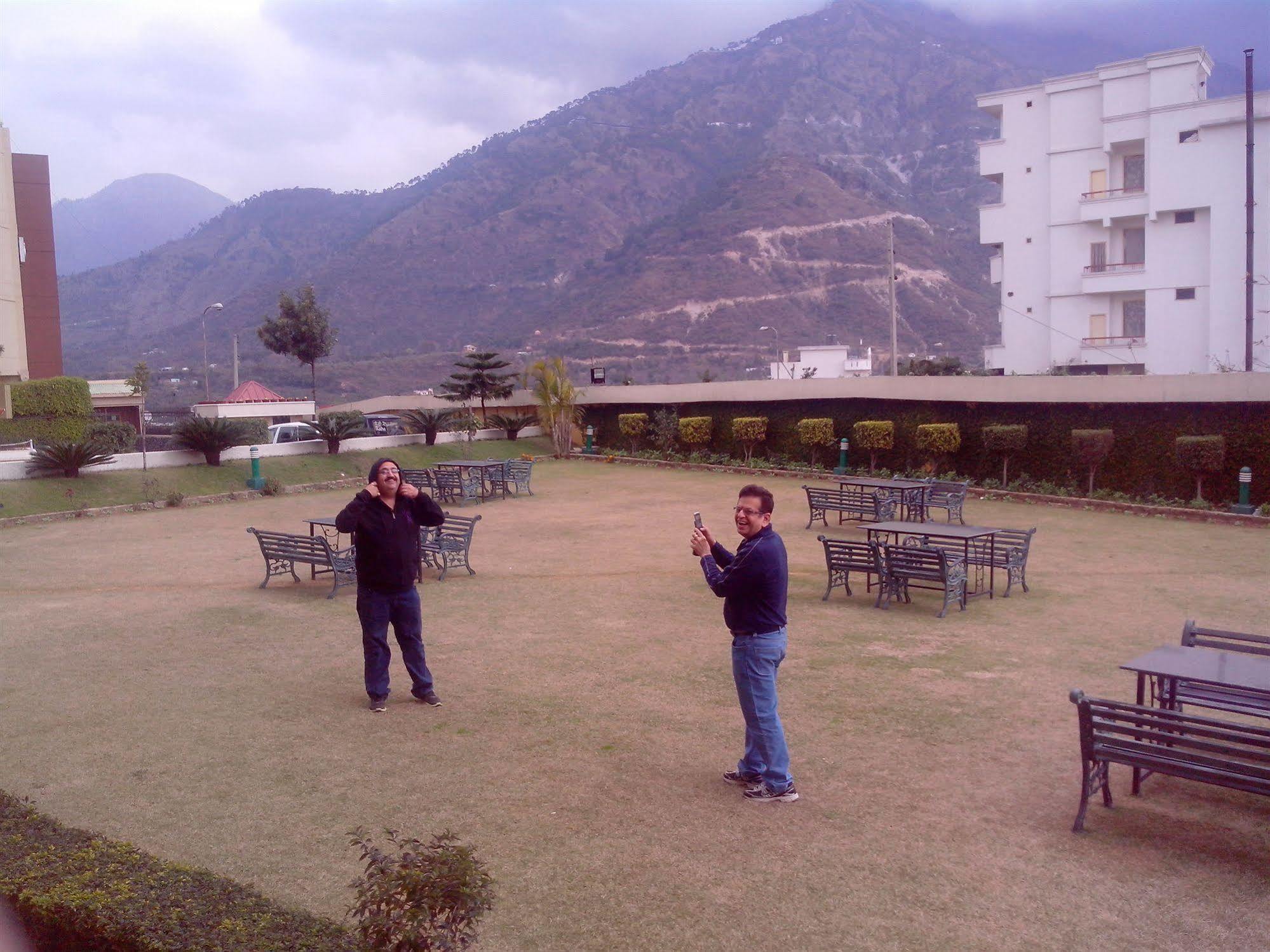 Готель K C Residency Vaishnodevi Катра Екстер'єр фото