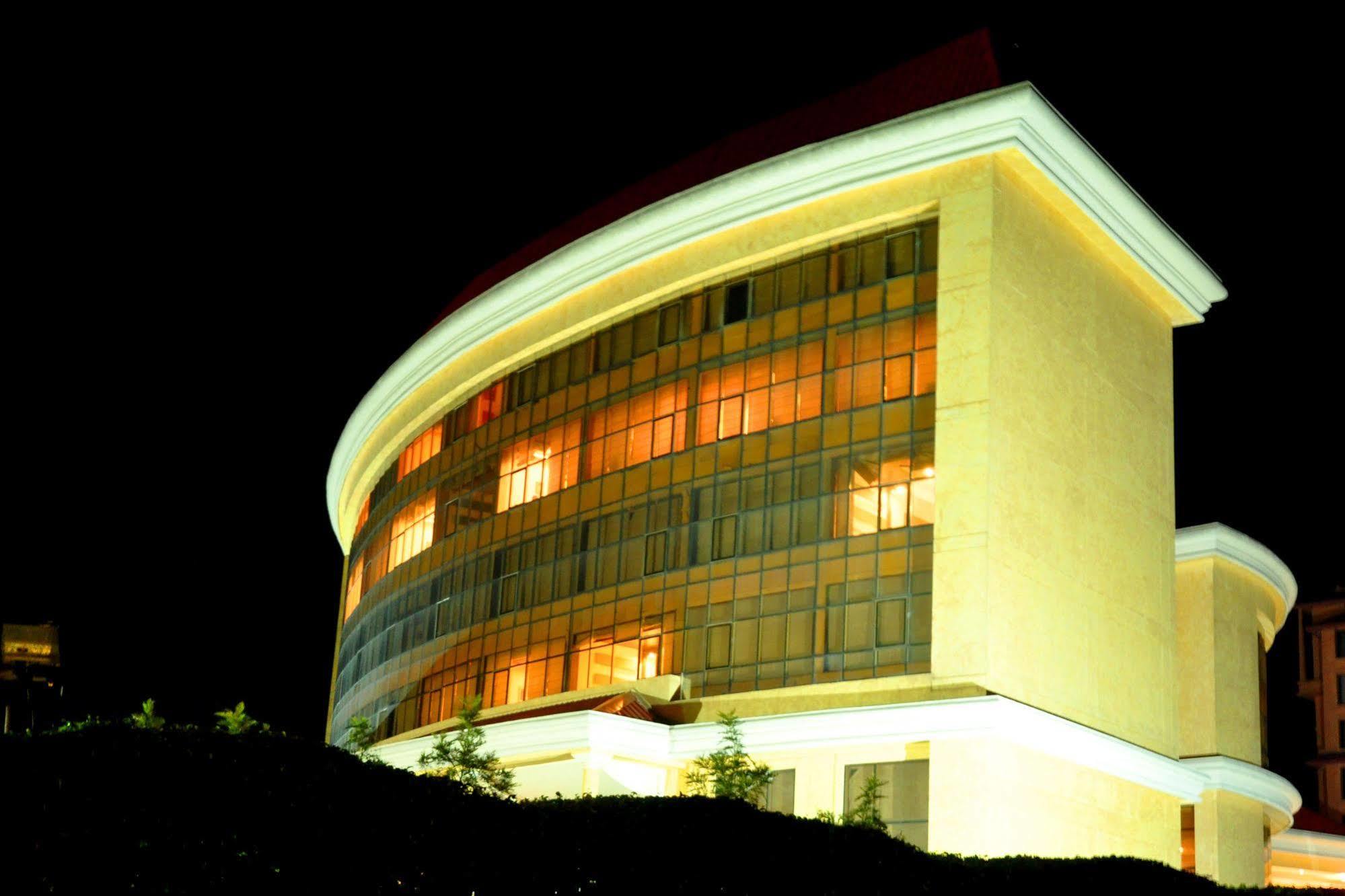 Готель K C Residency Vaishnodevi Катра Екстер'єр фото